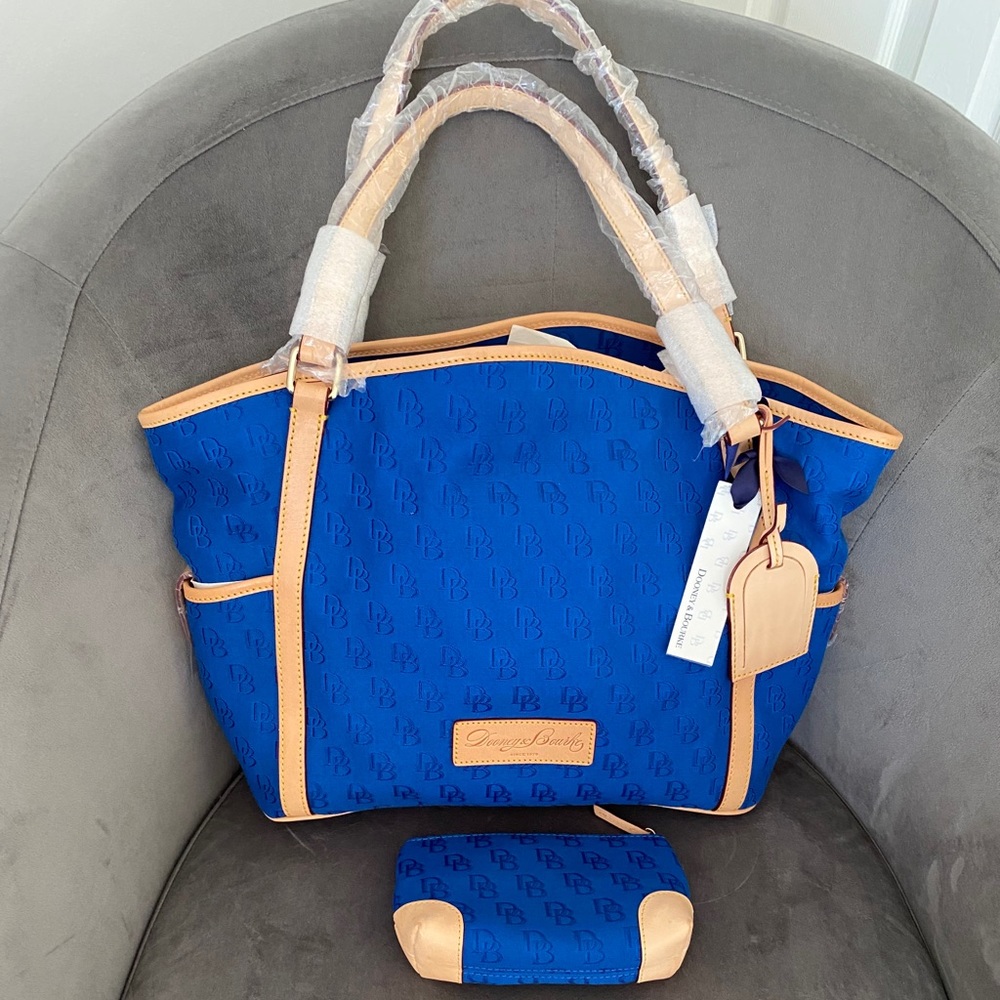 SOLD Dooney & Bourke Tote Bag